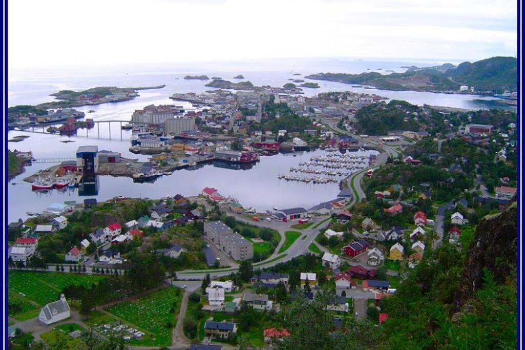 Koselig Hus I Havna Apartman Svolvær Kültér fotó