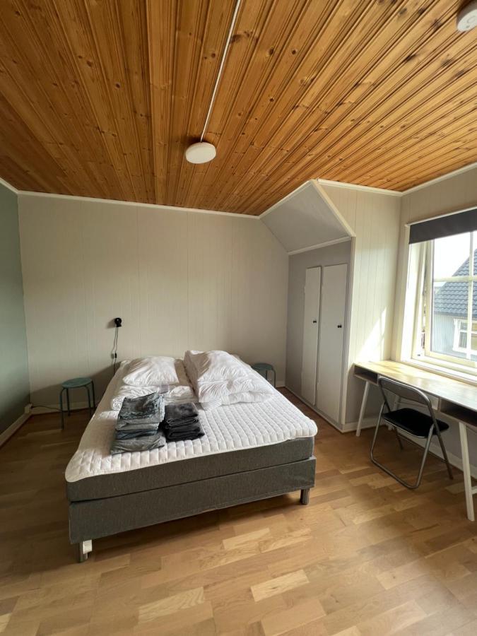 Koselig Hus I Havna Apartman Svolvær Kültér fotó